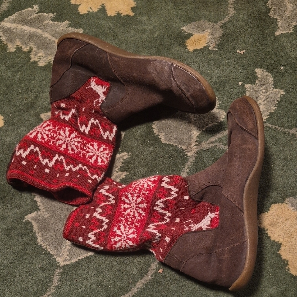 Salomon Red and Brown Ankle Boots - Picture 2 of 10